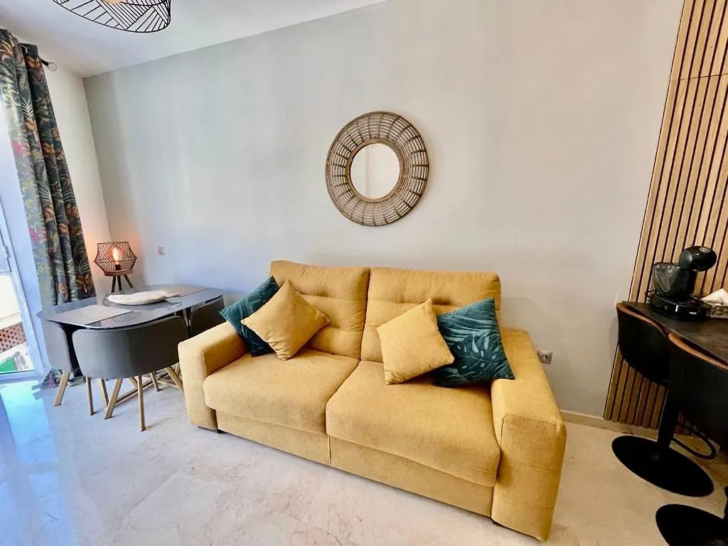 Suite La Perla Màlaga 0*,